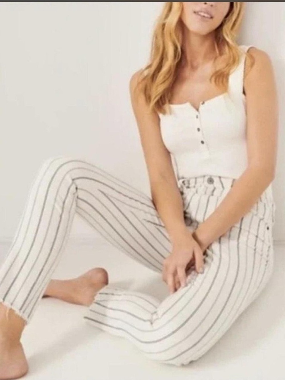 Abercrombie & Fitch Simone High Rise Slim size 26R